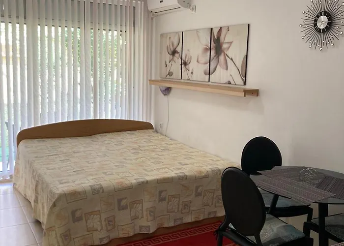 уютная - студия в старом поморие, болгария * Pomorie